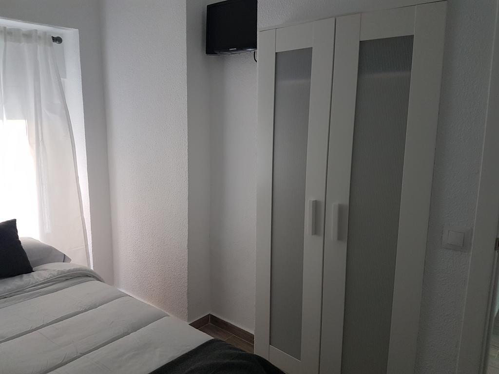 Guesthouse Central アリカンテ エクステリア 写真