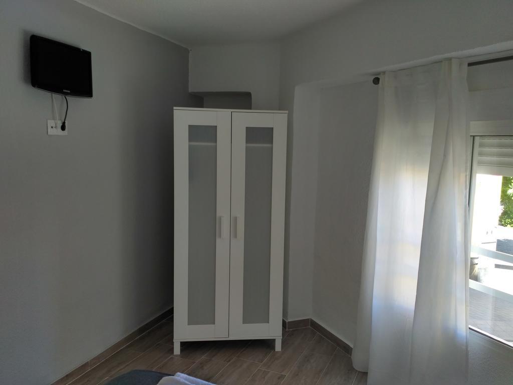 Guesthouse Central アリカンテ エクステリア 写真