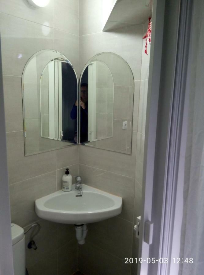 Guesthouse Central アリカンテ エクステリア 写真