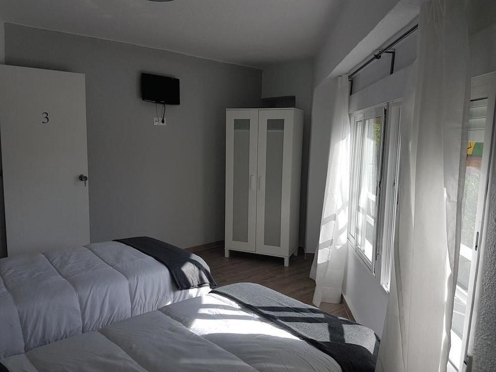 Guesthouse Central アリカンテ エクステリア 写真